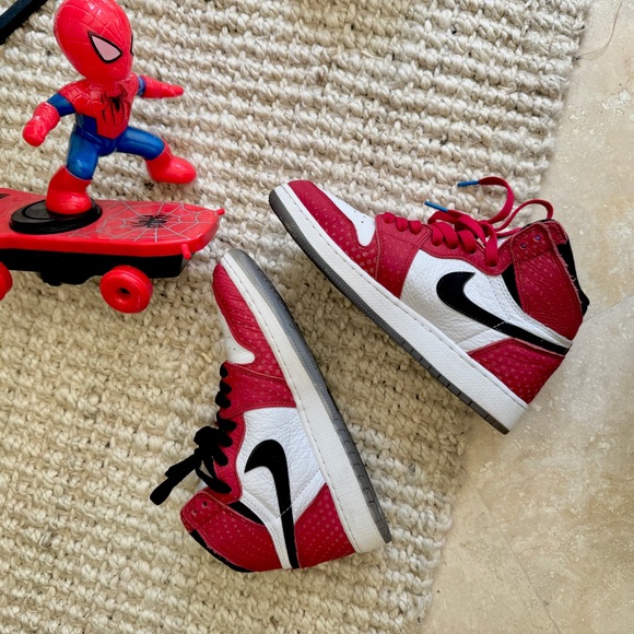 Air Jordan High OG Origin Story Gs Spider-man